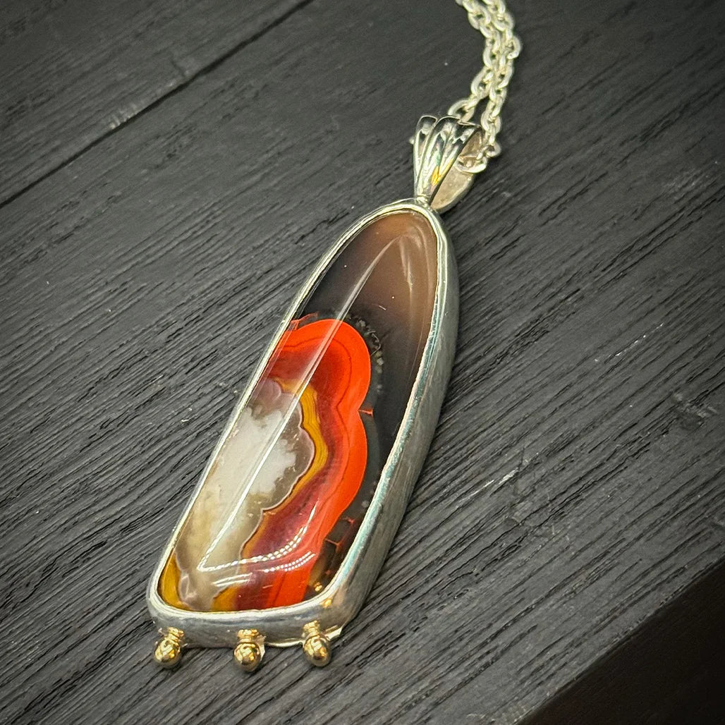 Kentucky Agate Pendant
