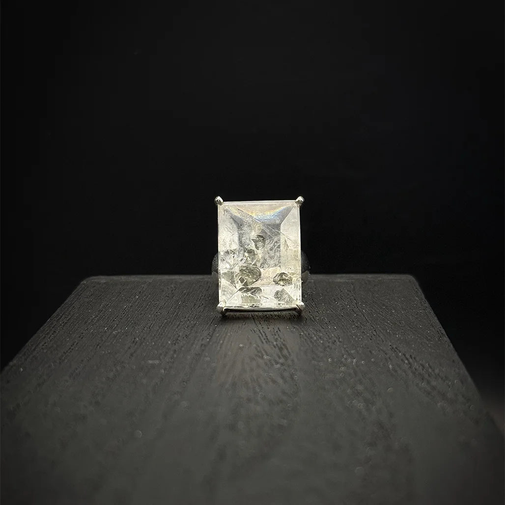 Inclusion Quartz Ring