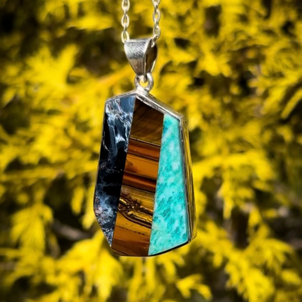 Intarsia Pendant