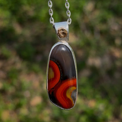 Kentucky Agate Pendant