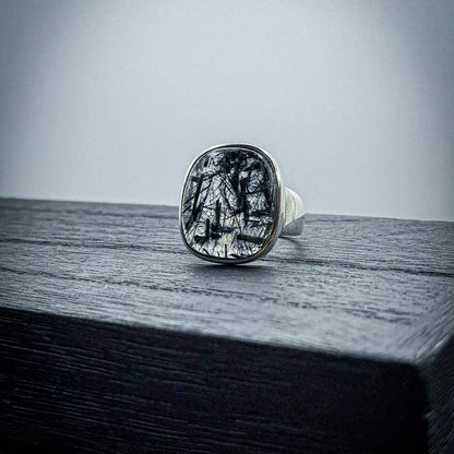 Tourmalinated Quartz Ring