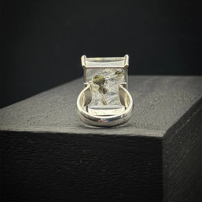 Inclusion Quartz Ring